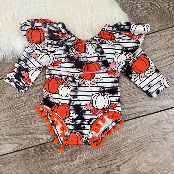 Other - Pumpkin Pom Pom Romper